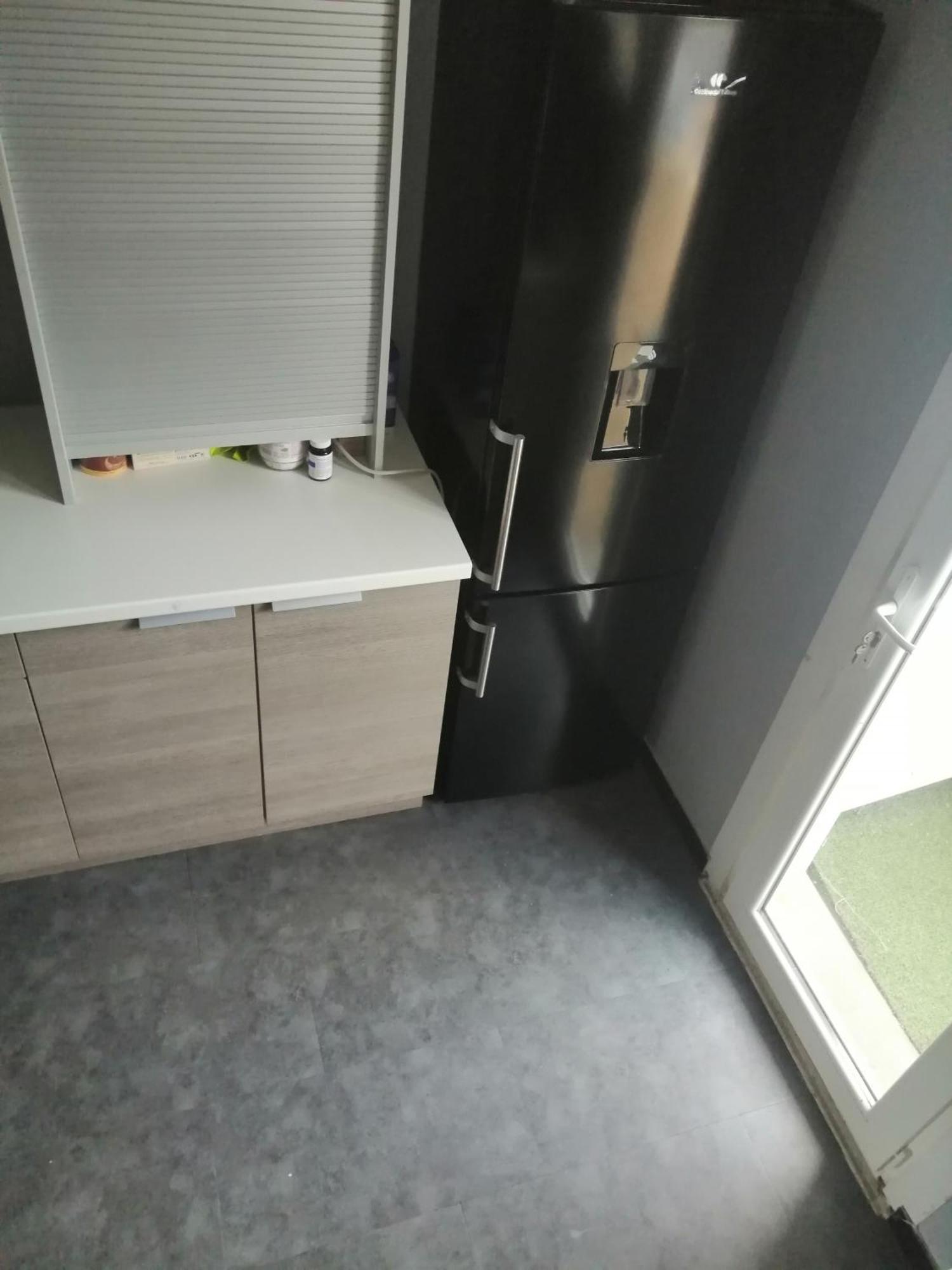 Chambre Dans Appartement A Νιόρ Εξωτερικό φωτογραφία